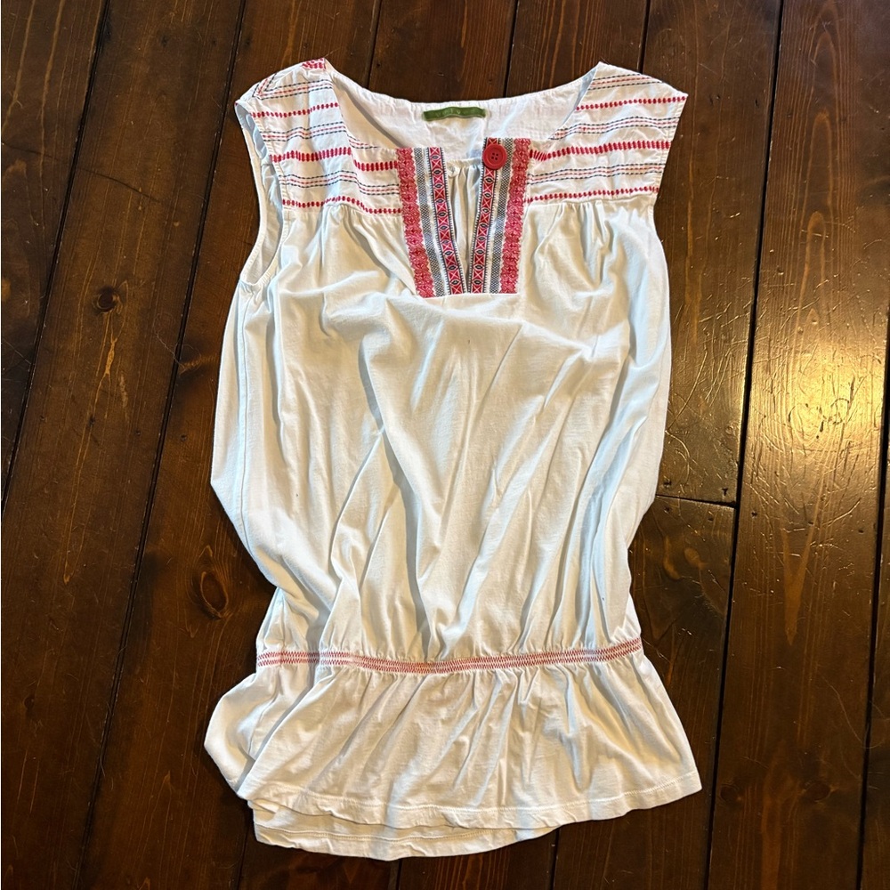 White Sleeveless Embroidered Peplum Top